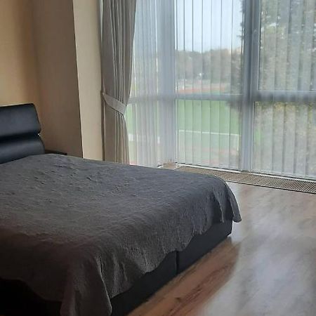 Jaukus Apartamentai Lejlighed Šiauliai Eksteriør billede